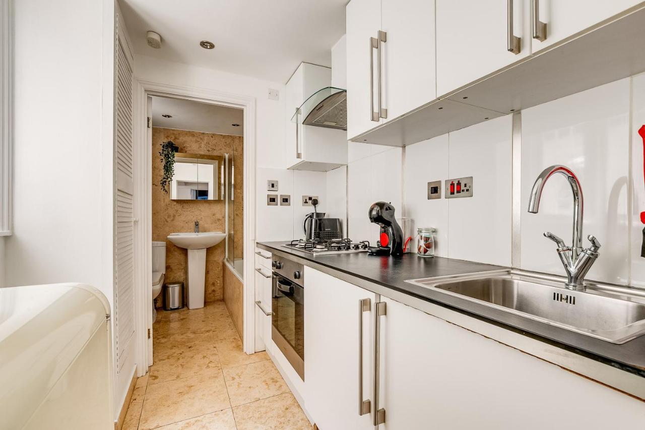 Luxury 1 Bed In East Apartment